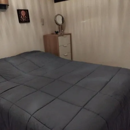 Petit Nuit Doullet * 라그랑모트