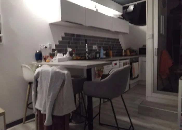 Petit Nuit Doullet Apartment *